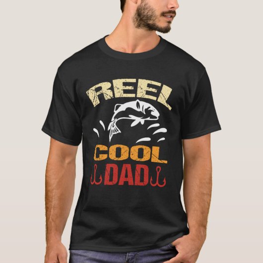 Reel Cool Dad Dead Fishing Walking Dog Wet Fly Beg Tシャツ (正面)