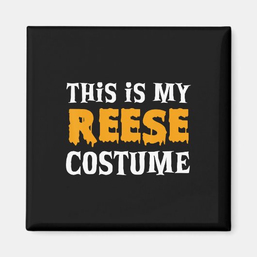 Reese Halloween Personalized Costume Funny  マグネット (正面)