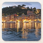 Reflections of Romantic Portofino, Italy Coaster スクエアペーパーコースター<br><div class="desc">ロマンチックなポルトフィノ、イタリアのtouchを、このコースターと港を渡る夜の反射のショットであなたのインテリアに追加。</div>