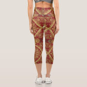 Regal Activewear: Golden Red Ornate Mara Trumpet  カプリレギンス (裏面)