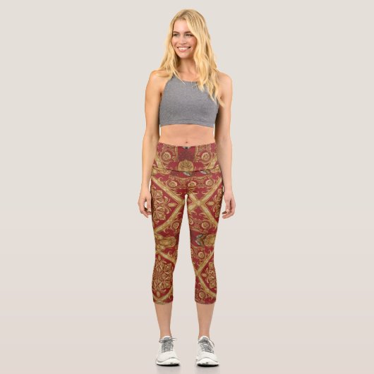 Regal Activewear: Golden Red Ornate Mara Trumpet  カプリレギンス (正面)