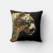Regal Grace:金ゴールド・ジャガーがエメラルドで飾られた クッション (正面)
