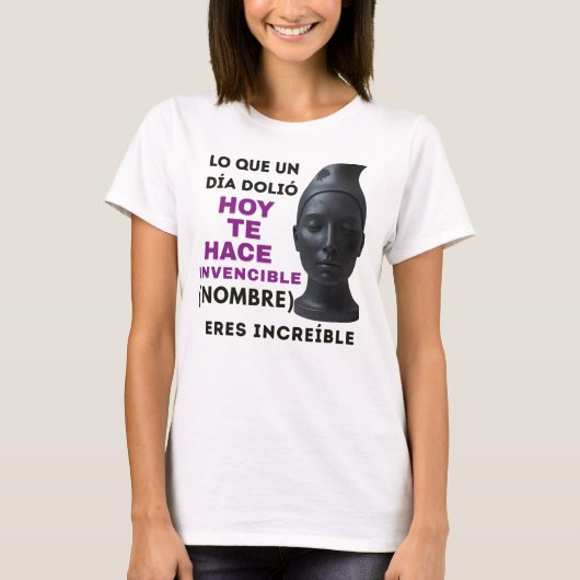 REGALO PERSONALIZADO(NOMBRE)ERES INVENCIBLE Tシャツ (正面)