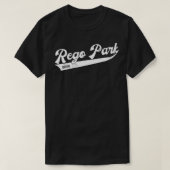 Rego Park Queens NYC Typographic Distressed Design Tシャツ (デザイン正面)