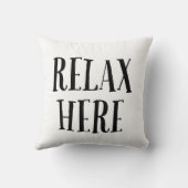 Relax Here Pillow  クッション (裏面)
