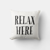 Relax Here Pillow  クッション (正面)