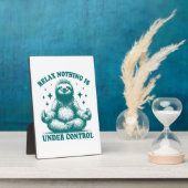 Relax Nothing Is Under Control Sloth Yoga フォトプラーク (側面)