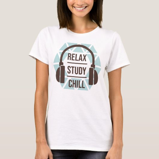 relaxing studying chilling tシャツ (正面)