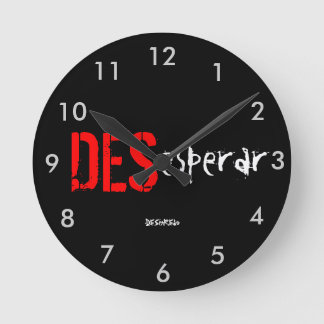 Reloj de pared DESesperar DESenREdo negro ラウンド壁時計