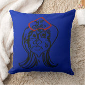 Reluctant Queen Animation Throw Pillow クッション (ブランケット)