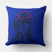 Reluctant Queen Animation Throw Pillow クッション (正面)