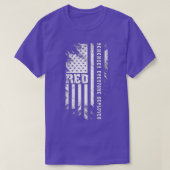 Remember Everyone Veteran Deployed RED Friday (117 Tシャツ (デザイン正面)
