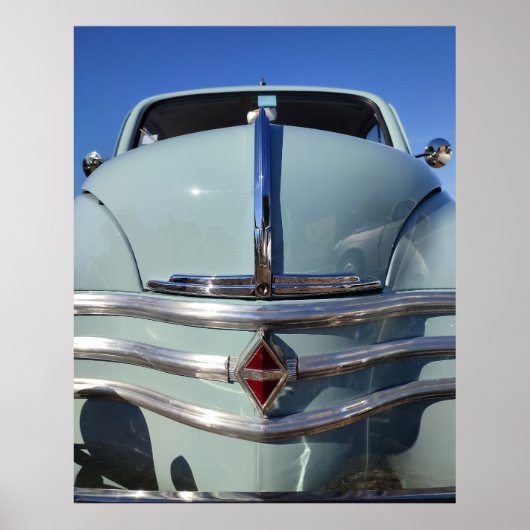 Renaul* 4CV、ヴィンテージフランスの車。 ポスター (正面)