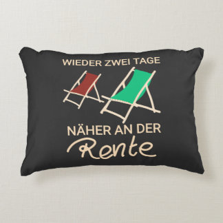 Rentner meme Wieder ein Tag näher an der Rente アクセントクッション