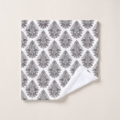 Repeating black floral pattern towel バスタオルセット (ウォッシュタオル)