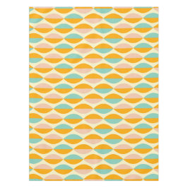 Repeating geometric pattern in beige background テーブルクロス