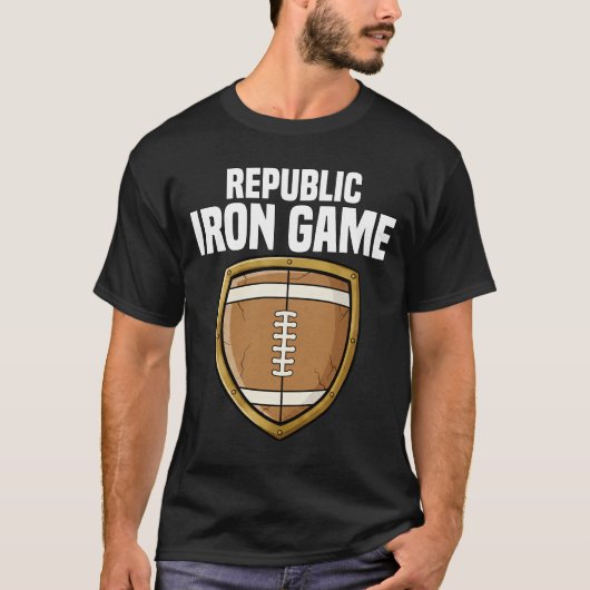 REPUBLIC IRON GAME - NEW ENGLAND FOOTBALL Tシャツ (正面)
