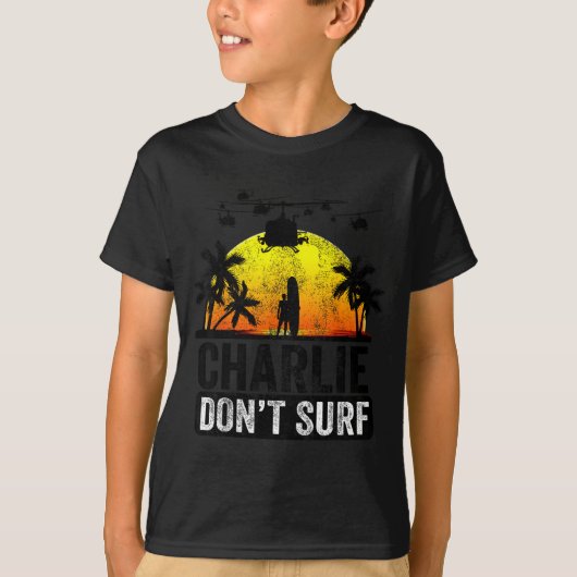 Rertro Vintage Charlie Dont Surf  Tシャツ (正面)