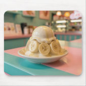 Resin Banana Sundae | Retro Ice Cream Shop マウスパッド (正面)