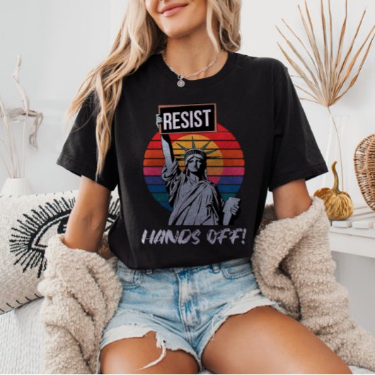 RESIST ハンズオフ自由の女神 政治的メッセージ Tシャツ