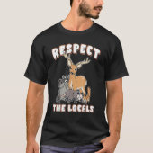 Respect the Locals Deer Racoon Possum Squirrel Wil Tシャツ (正面)