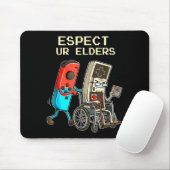 Respect Ur Elders Retro Gaming Controller Funny  マウスパッド (マウス)