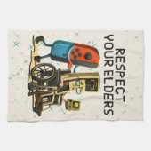 Respect Your Elders Gaming Control Retro Funny キッチンタオル (横)
