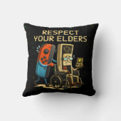 Respect Your Elders Gaming Control Retro Funny クッション (裏面)
