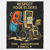 Respect Your Elders Gaming Control Retro Funny フリースブランケット (正面)