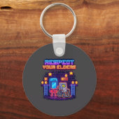 Respect Your Elders Retro Gaming Funny Gamer Contr キーホルダー (正面)