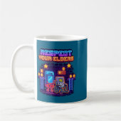 Respect Your Elders Retro Gaming Funny Gamer Contr コーヒーマグカップ (左)