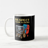 Respect Your Elders Retro Gaming Funny Gamer Contr コーヒーマグカップ (左)