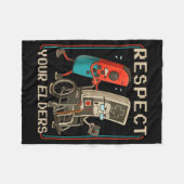 Respect Your Elders Retro Gaming Funny Gamer Contr フリースブランケット (正面(横))