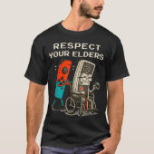 Respect Your Elders Retro Gaming Funny Gamer Contr Tシャツ (正面)