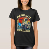 Respect Your Elders Retro Gaming Funny Gamer Contr Tシャツ (正面)