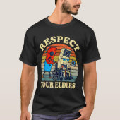 Respect Your Elders Retro Gaming Funny Gamer Contr Tシャツ (正面)