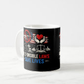 Responsible Laws Save Lives コーヒーマグカップ (正面左)