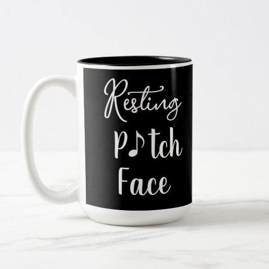 Resting Pitch Face - おもしろ音楽のダジャレ ツートーンマグカップ (左)
