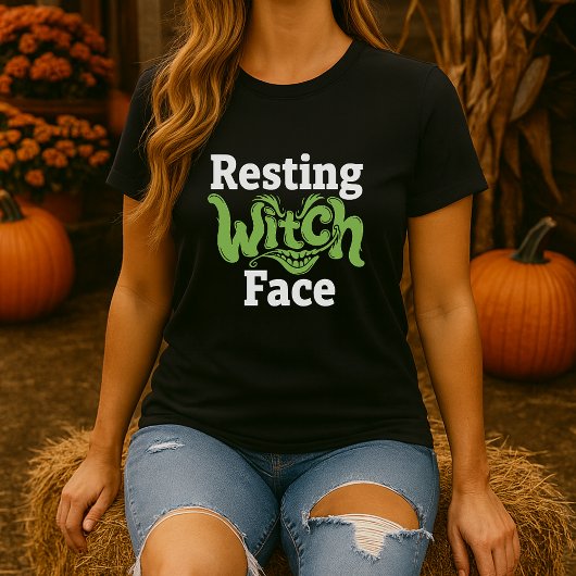 Resting Witch Face Halloween Tシャツ