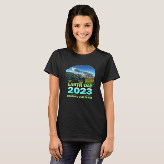 Restore Our Earth for Earth Day 2023 Celebration Tシャツ (正面フル)