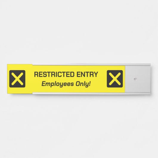 「RESTRICTED ENTRY」記号 サインプレート (正面)