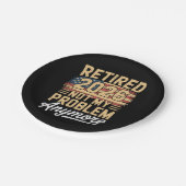 Retired 2026 Not My Problem Anymore US Flag Retro ペーパープレート (アングル)