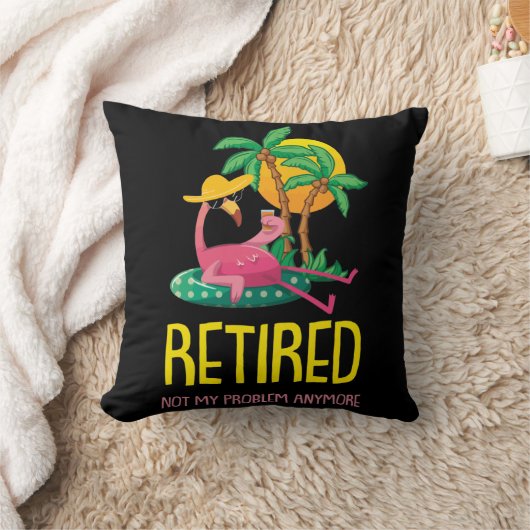Retired Not My Problem Anymore Grandma Flamingo クッション (ブランケット)