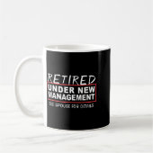 Retired Under New Management See Suse Funny Retire コーヒーマグカップ (左)