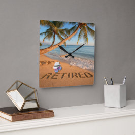 Retired Written in Sand Tropical Florida Beach スクエア壁時計