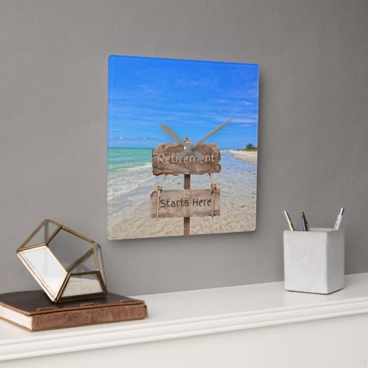 Retirement Starts Here! Sanibel Island Beach スクエア壁時計 (オフィス)