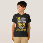 Retro 12 New Chapters 365 New Chances Happy New Ye Tシャツ (正面フル)