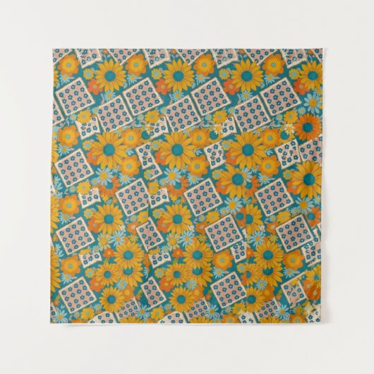 Retro 70s Floral Patchwork Pattern タペストリー (正面)