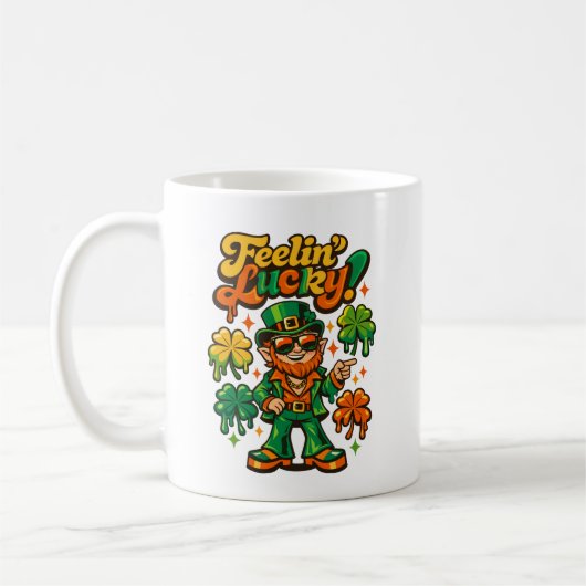 Retro 70s Groovy Leprechaun Lucky Vibes St. Patric コーヒーマグカップ (左)