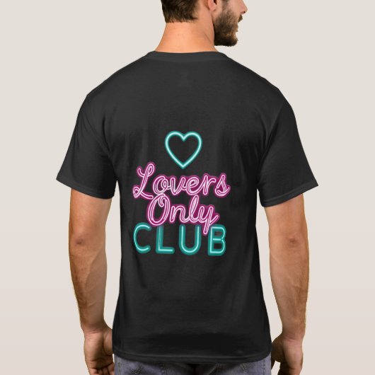 Retro 80s Neon Lovers Only Club Aesthetic Heart  Tシャツ (裏面)